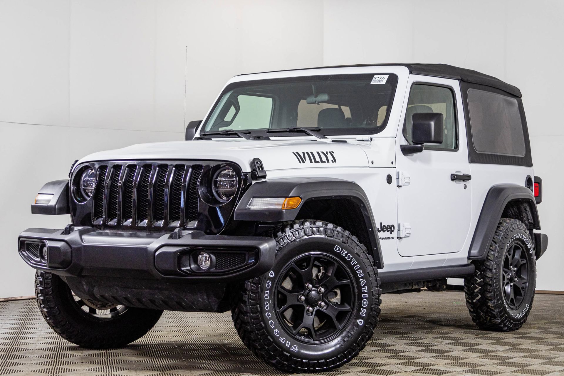 Used 2021 Jeep Wrangler Willys w/ LED Headlamp & Fog Lamp Group image 53