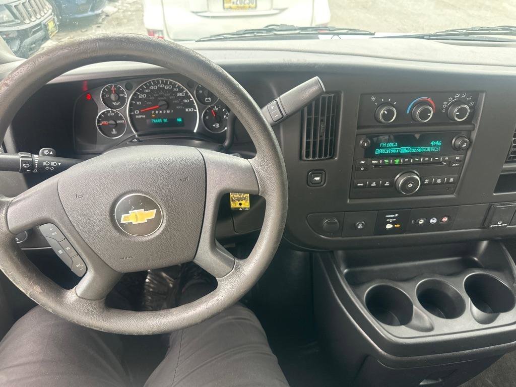 Used 2017 Chevrolet Express 3500 LT w/ LT Preferred Equipment Group image 13