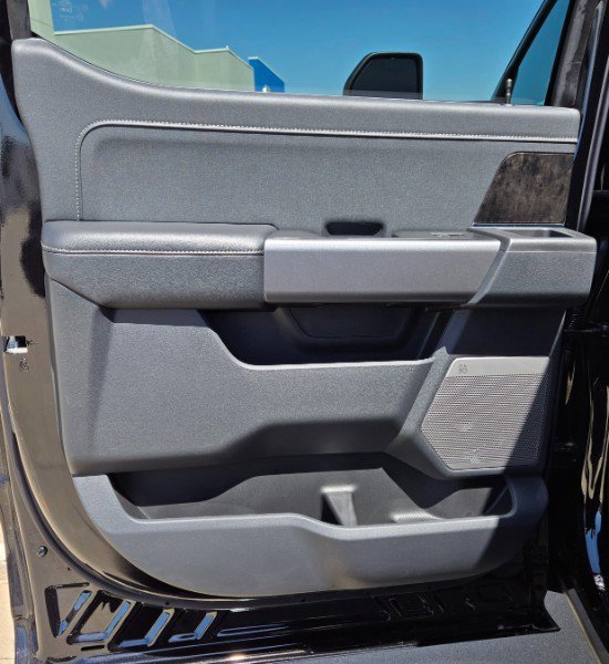 New 2025 Ford F350 Lariat image 12