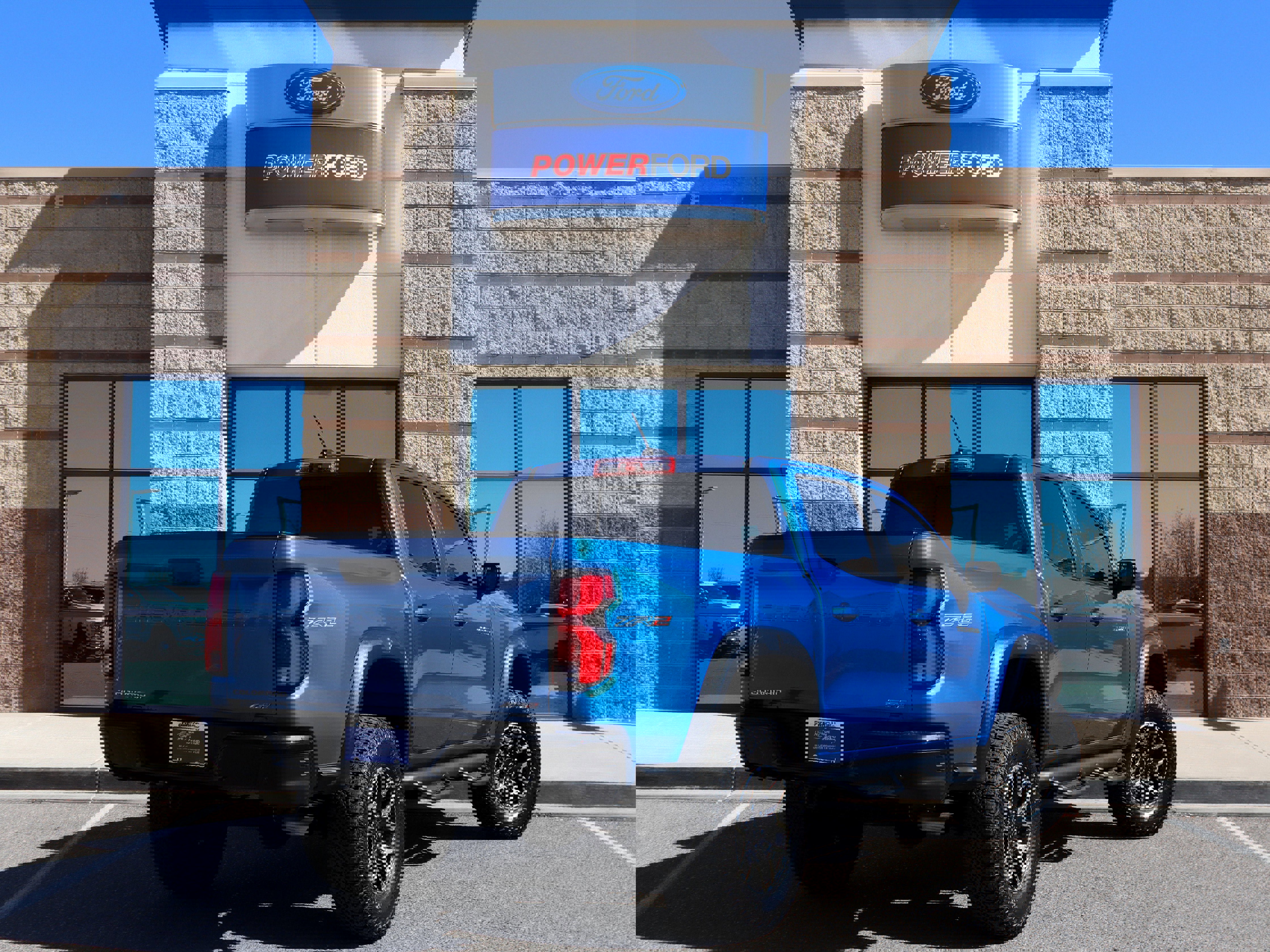 Used 2023 Chevrolet Colorado ZR2 w/ ZR2 Convenience Package III image 6