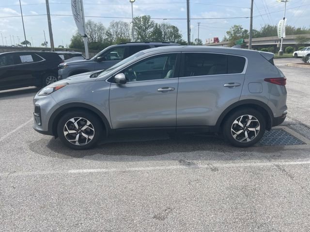 Used 2020 Kia Sportage LX w/ LX Popular Package image 4