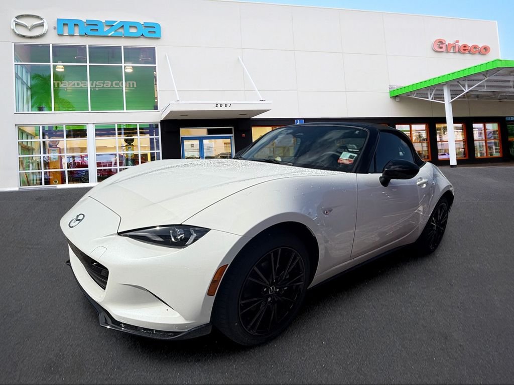 New 2026 MAZDA MX-5 Miata Club w/ Interior Package RWD image 3