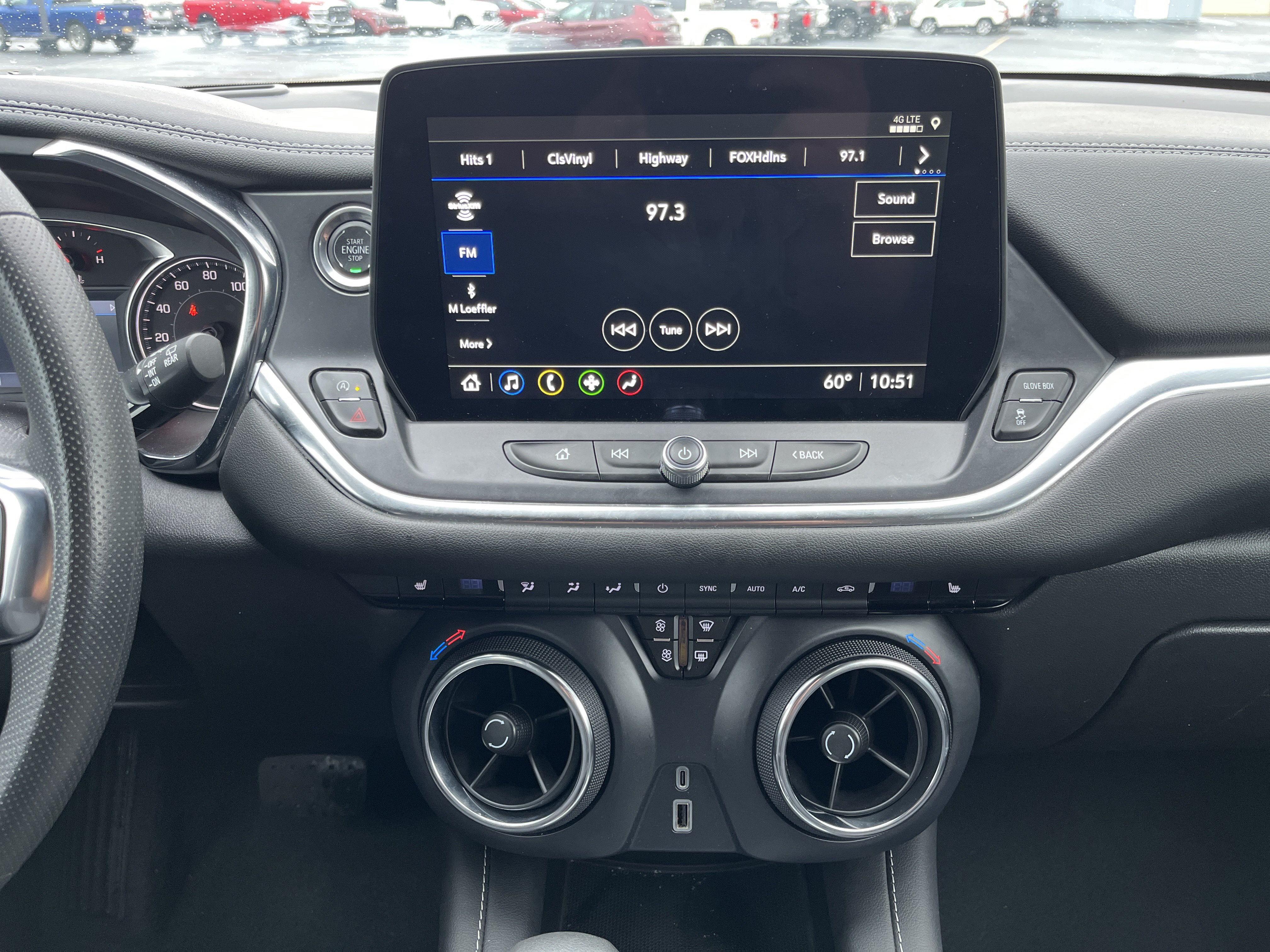 Used 2025 Chevrolet Blazer LT AWD/4WD image 26