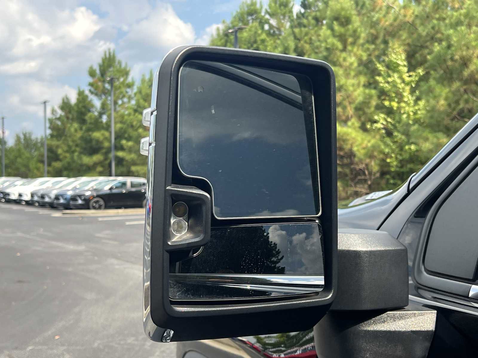 Used 2022 Chevrolet Silverado 2500 LTZ w/ LTZ Plus Package image 38