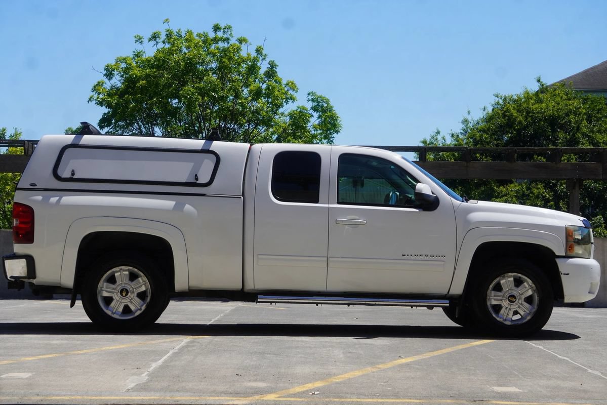 Used 2013 Chevrolet Silverado 1500 LT w/ All-Star Edition AWD/4WD image 18