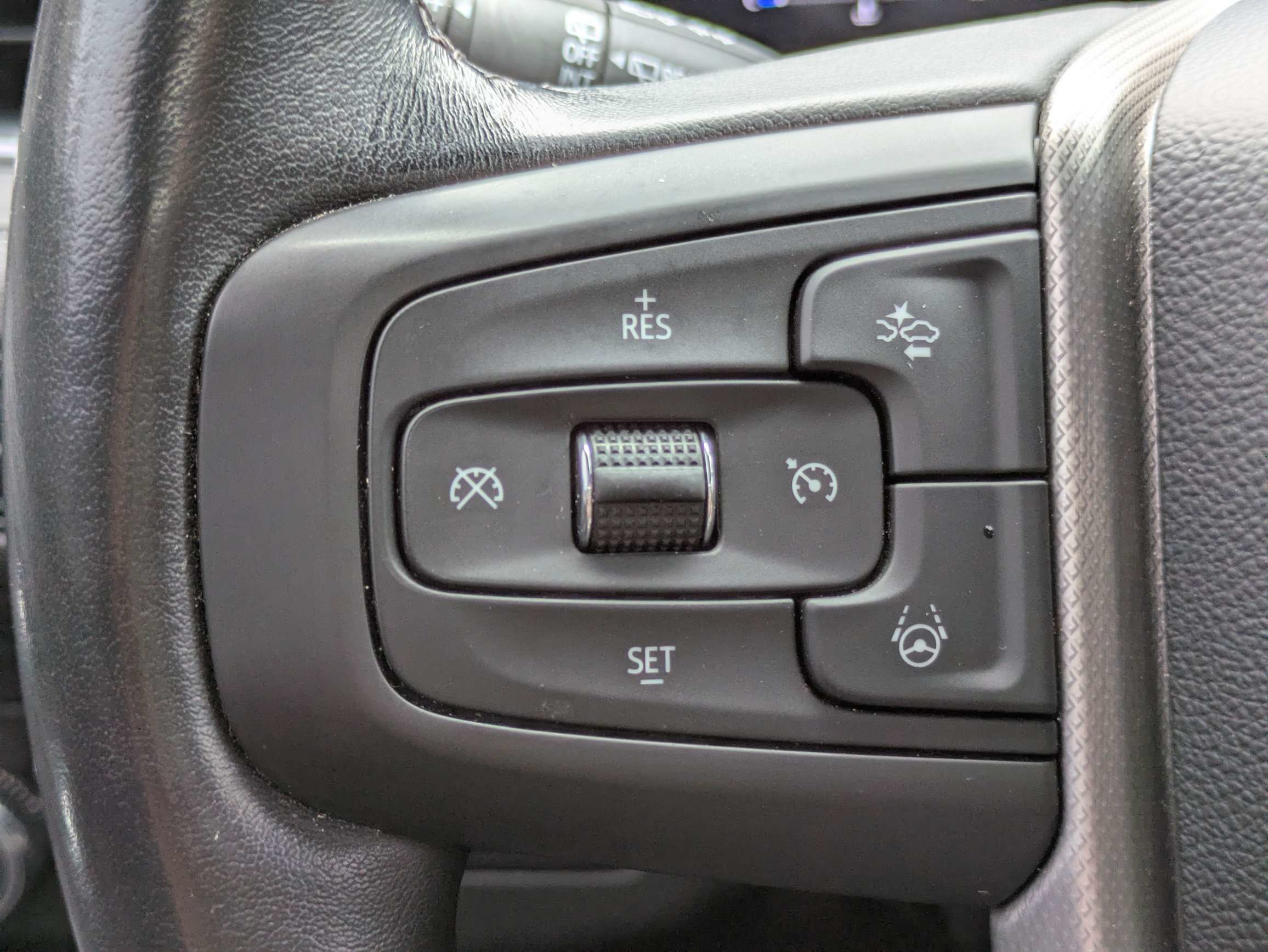 Used 2023 GMC Yukon Denali w/ Denali Reserve Package AWD/4WD image 18