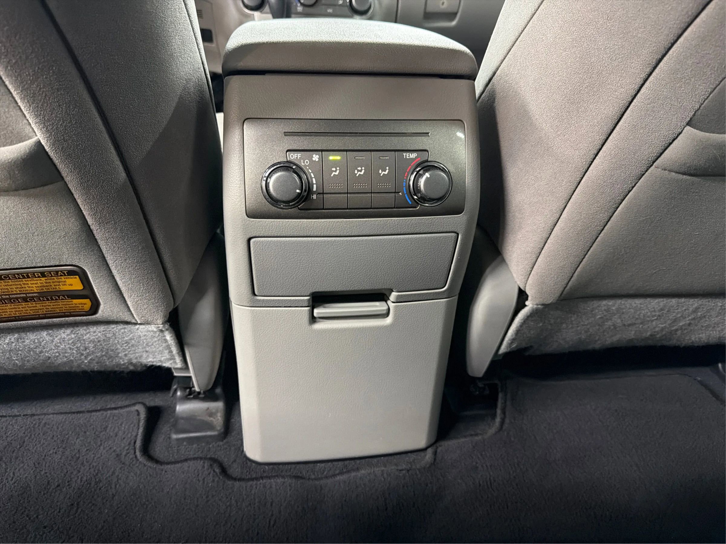 Used 2012 Toyota Highlander FWD image 22