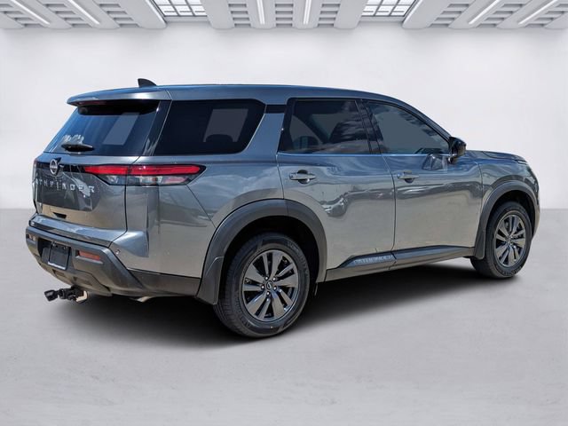 Used 2023 Nissan Pathfinder S FWD image 4