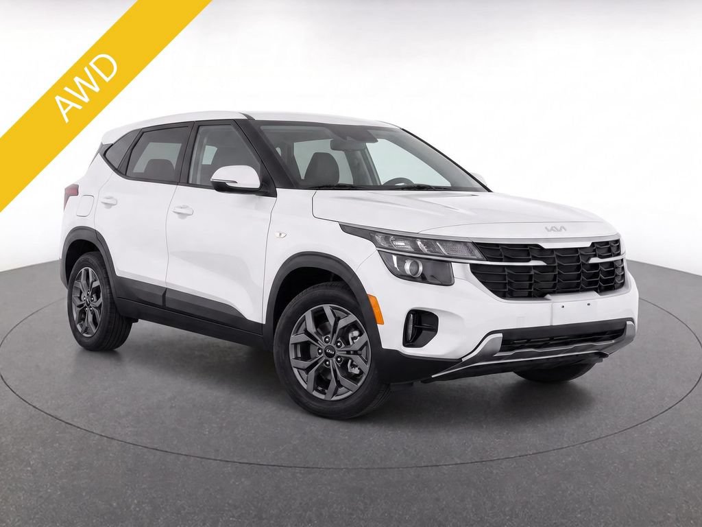 Certified 2026 Kia Seltos LX AWD/4WD image 2