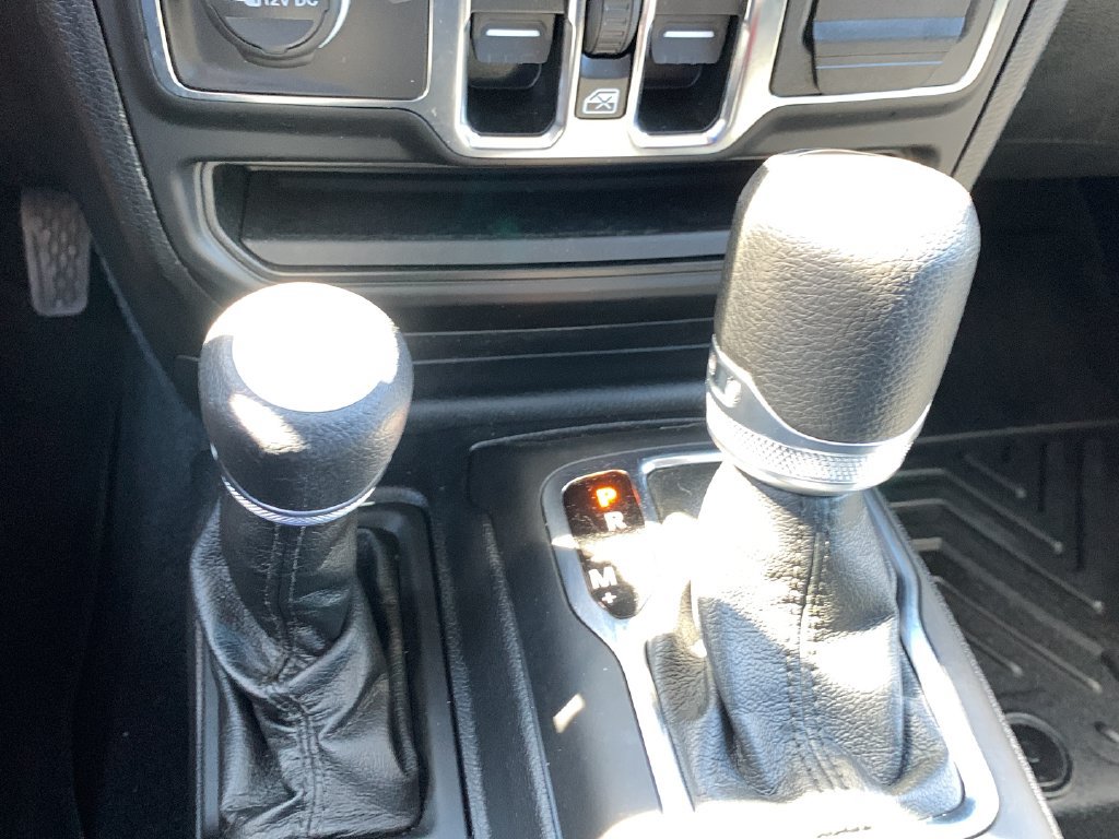 Used 2021 Jeep Wrangler Unlimited Sport AWD/4WD image 34