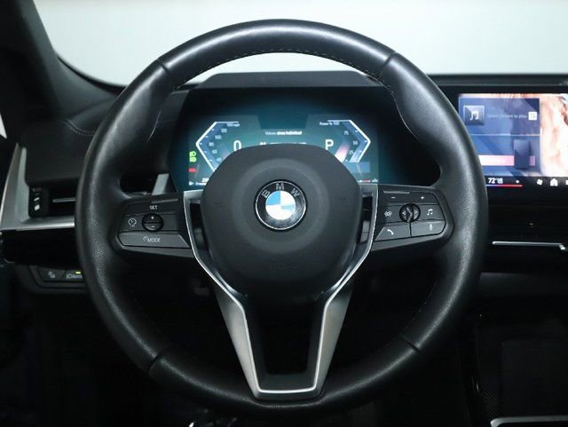 Used 2025 BMW X2 xDrive28i AWD/4WD image 26