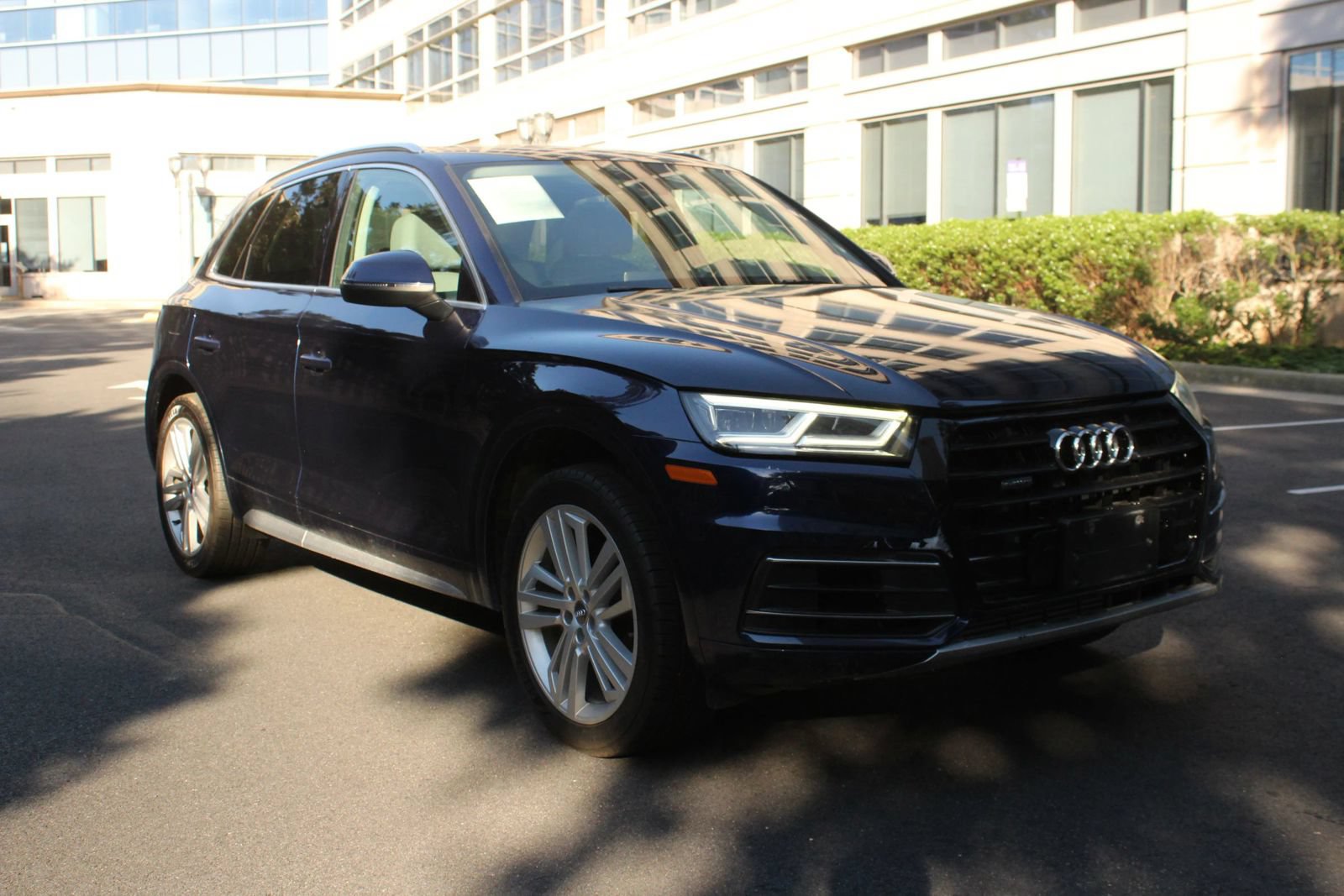Used 2019 Audi Q5 2.0T Premium Plus w/ Premium Plus Package AWD/4WD image 1