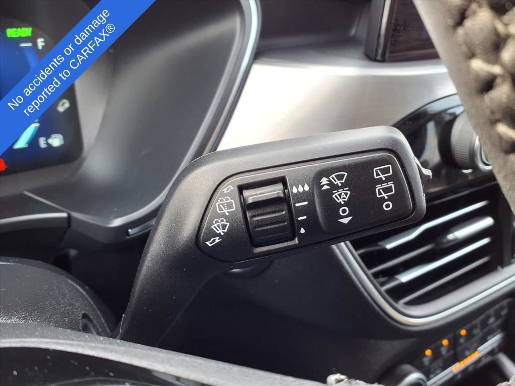Used 2022 Ford Escape Titanium image 20