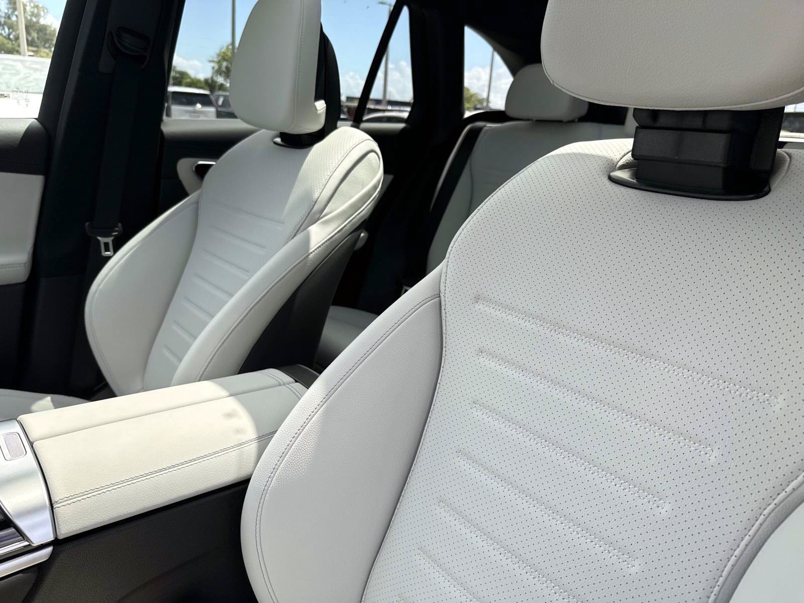 New 2027 Mercedes-Benz GLC 300 image 22