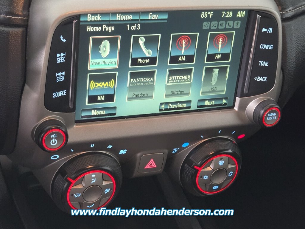 Used 2015 Chevrolet Camaro LT RWD image 29