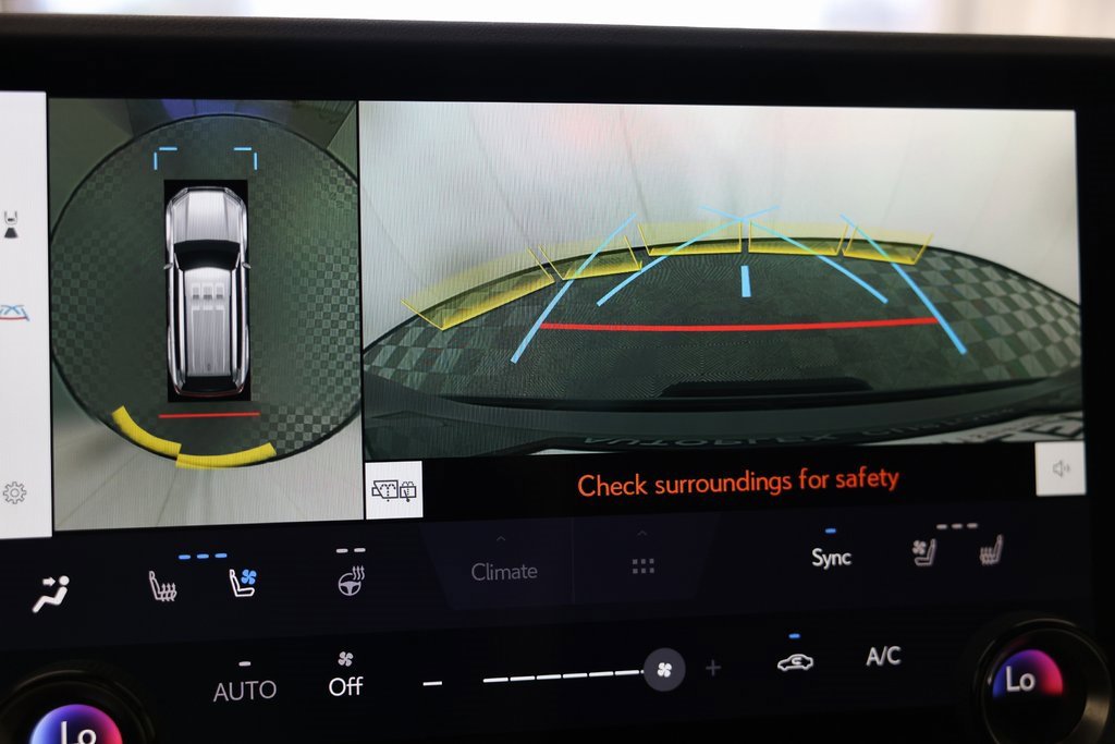 Used 2025 Lexus GX 550 image 32