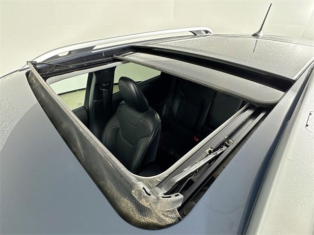 Used 2021 Jeep Cherokee Limited image 14