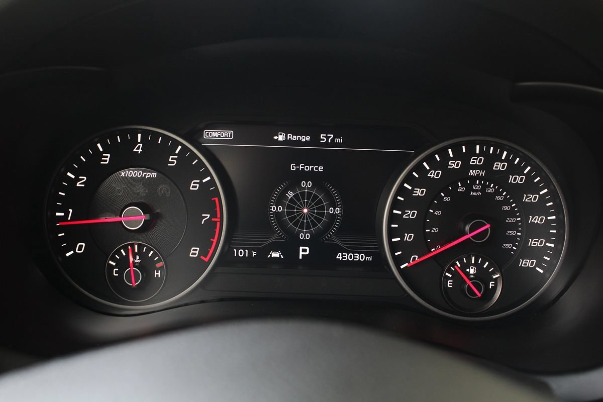 Used 2018 Kia Stinger GT2 RWD image 23