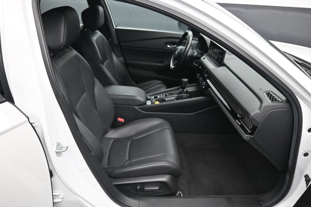 Used 2024 Honda Accord Sport image 24
