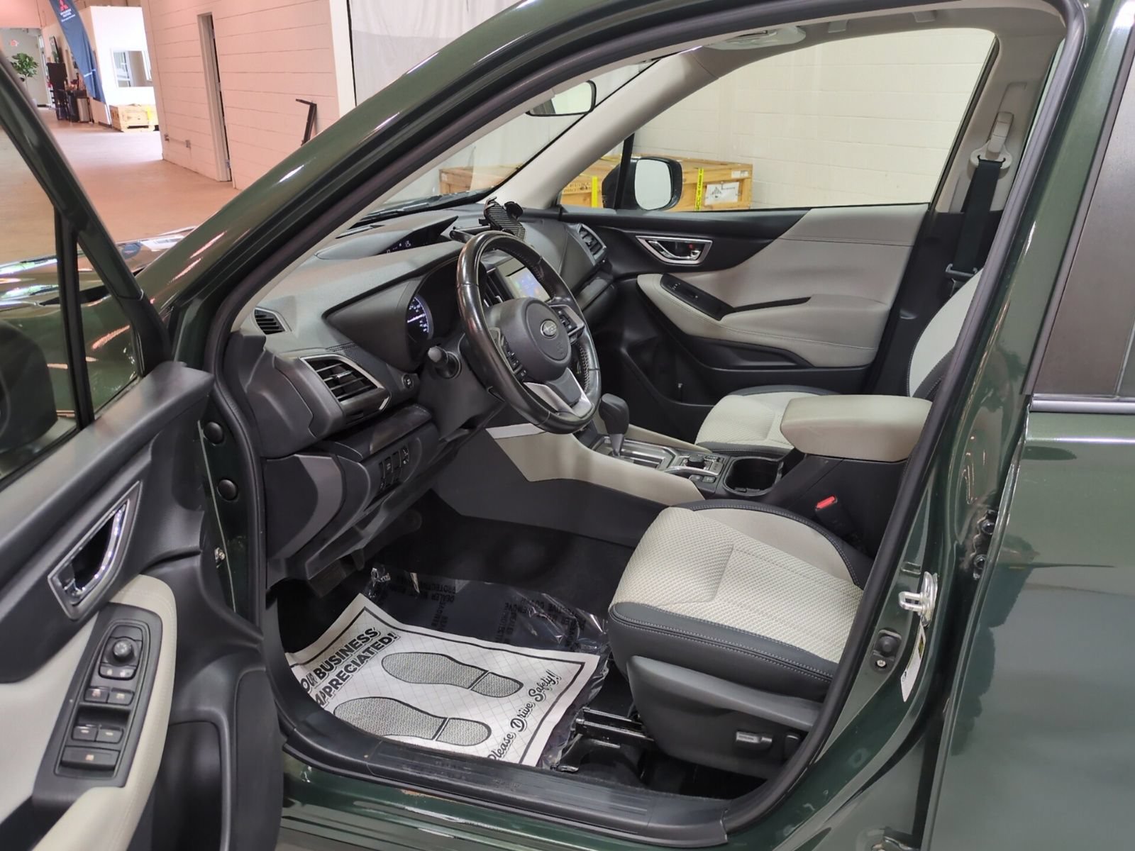 Certified 2022 Subaru Forester Premium AWD/4WD image 15