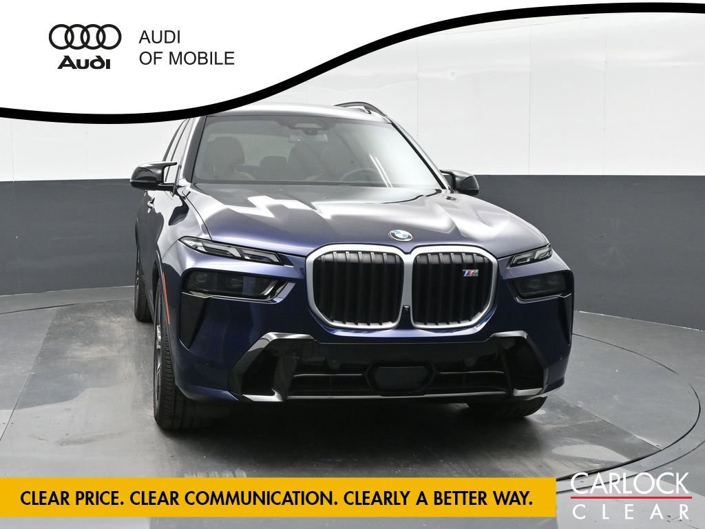 Used 2023 BMW X7 M60i image 6