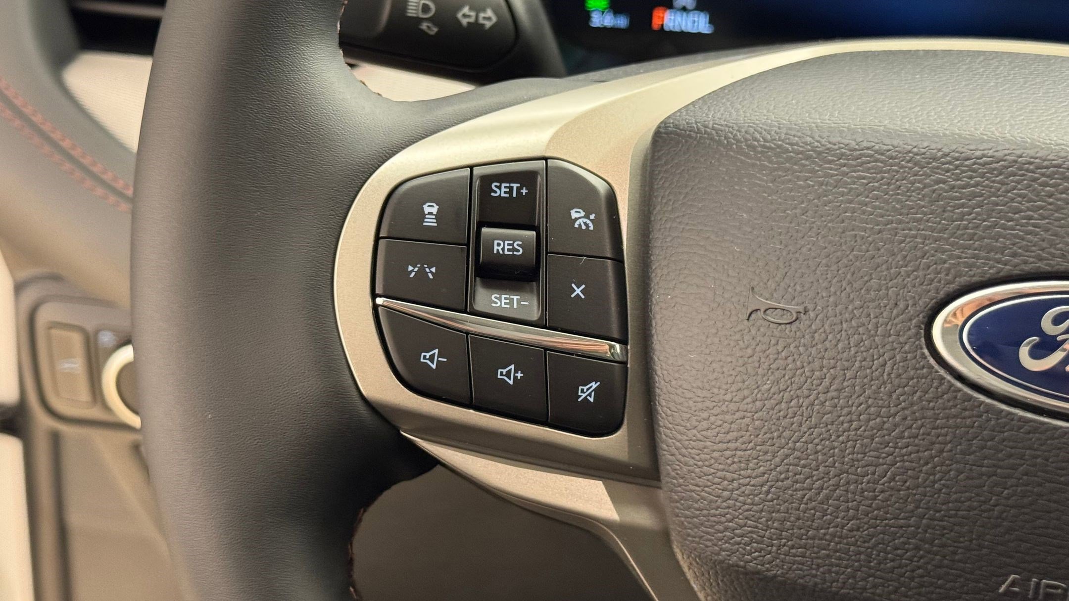 New 2026 Ford Explorer Active image 39