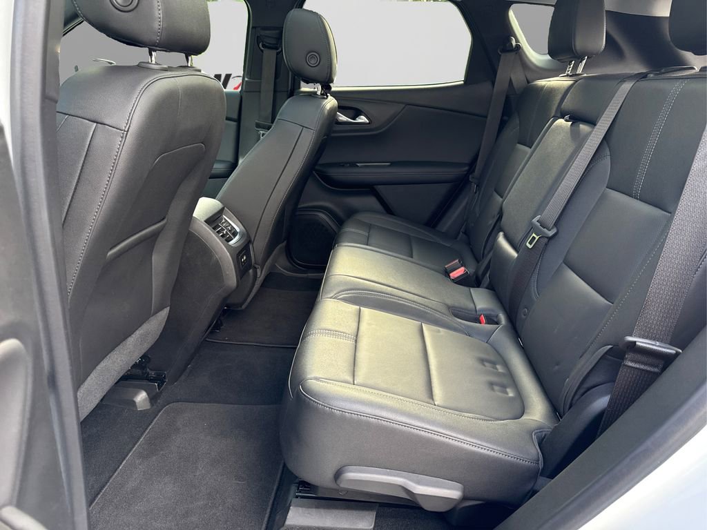 Used 2022 Chevrolet Blazer LT image 10
