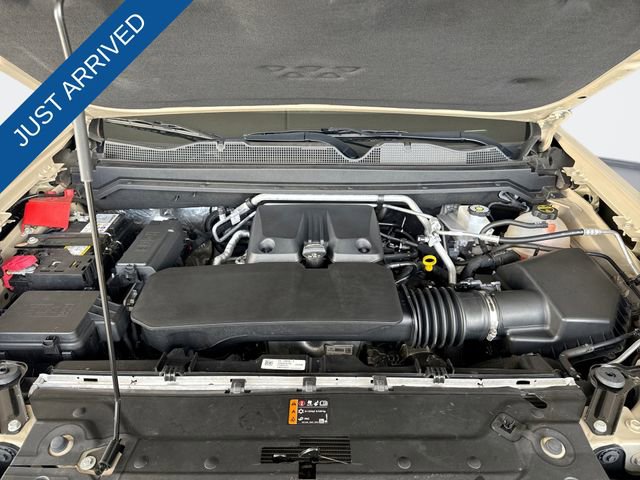 Used 2024 Chevrolet Colorado ZR2 w/ ZR2 Convenience Package III image 26