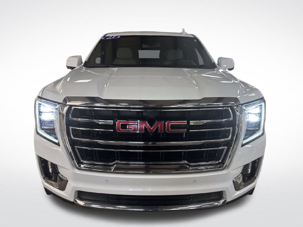 Used 2023 GMC Yukon SLT w/ SLT Premium Package AWD/4WD image 9