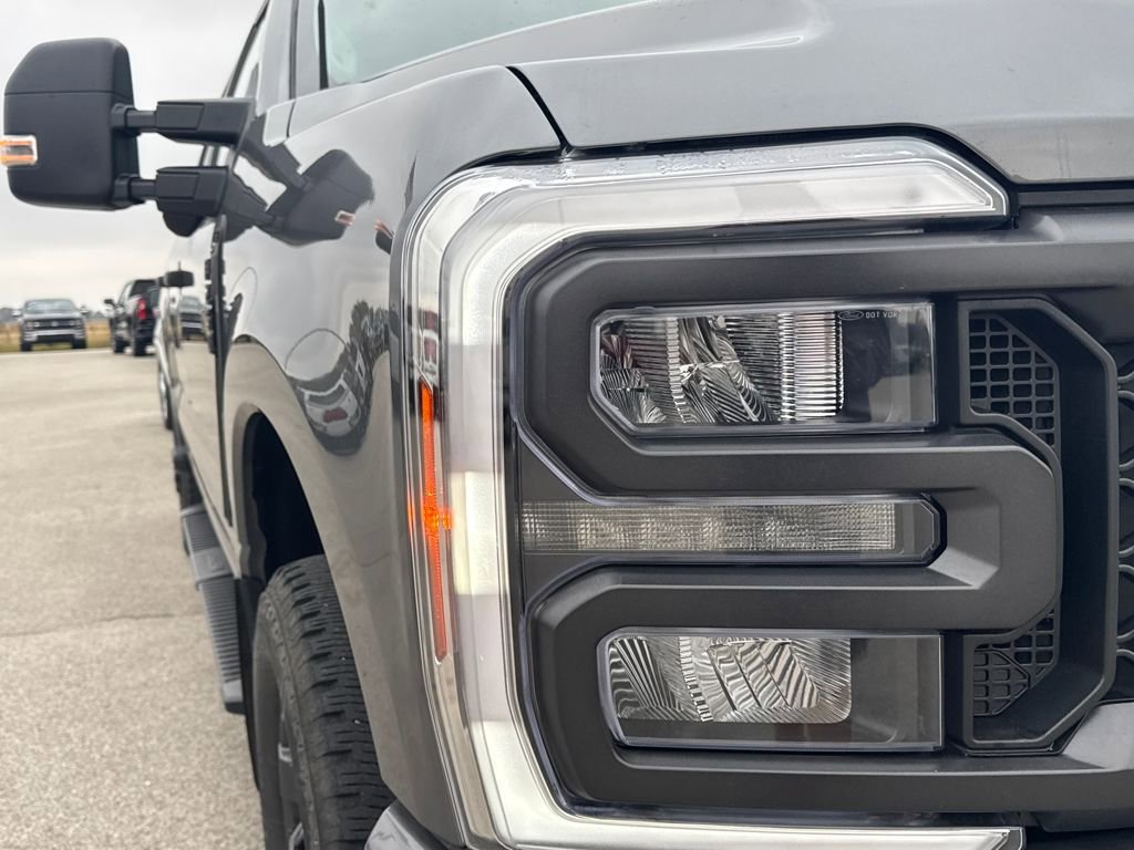 Used 2024 Ford F250 XL w/ STX Appearance Package image 17