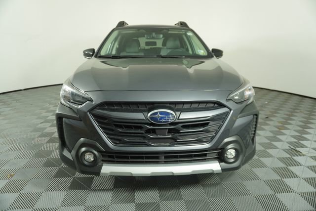 Certified 2025 Subaru Outback Limited image 2