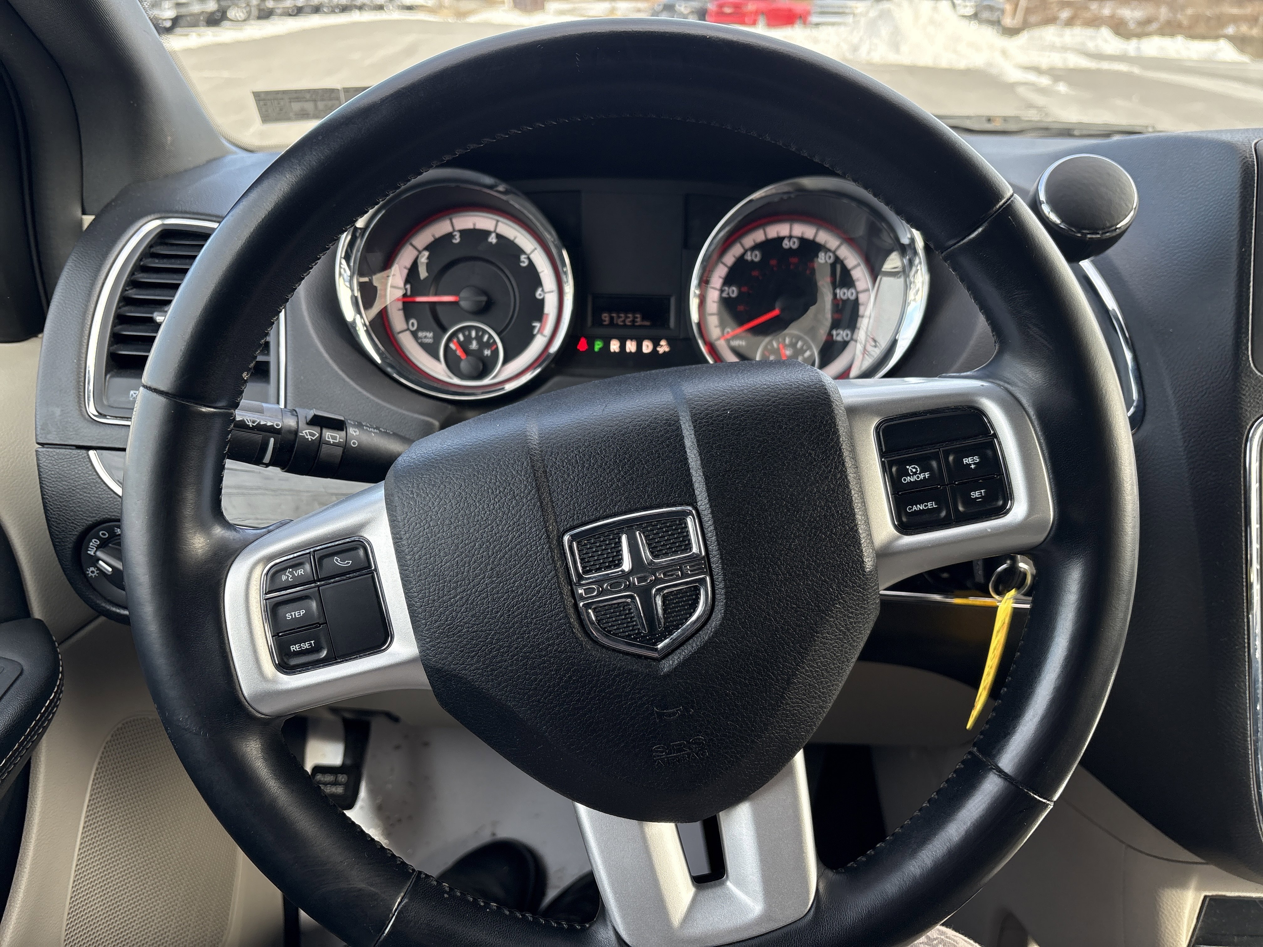 Used 2018 Dodge Grand Caravan SXT image 18