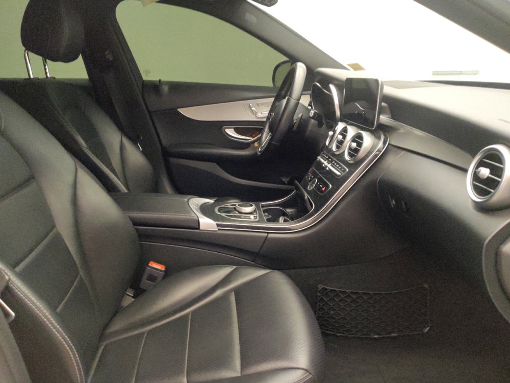 Used 2019 Mercedes-Benz C 300 Sedan w/ Premium Package image 21