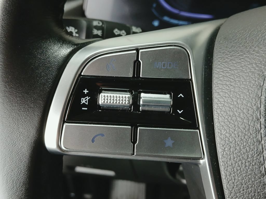 Used 2025 Kia Telluride S FWD image 29