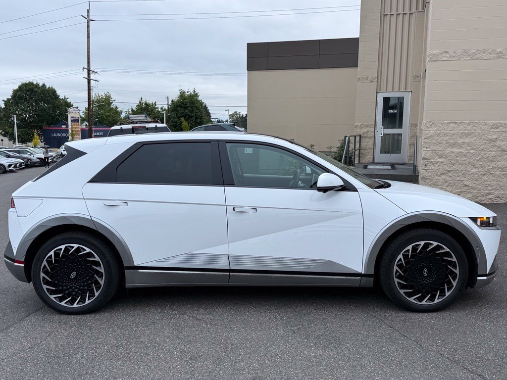 Certified 2024 Hyundai Ioniq 5 Limited AWD/4WD image 3
