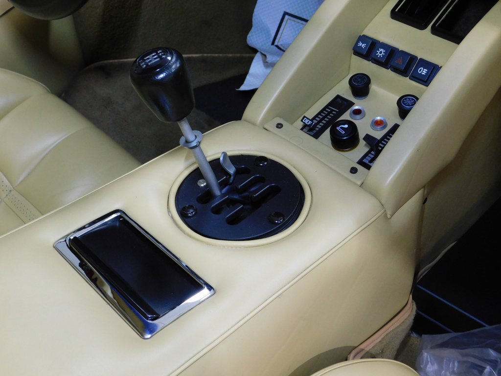 Used 1986 Lamborghini Countach Coupe image 77