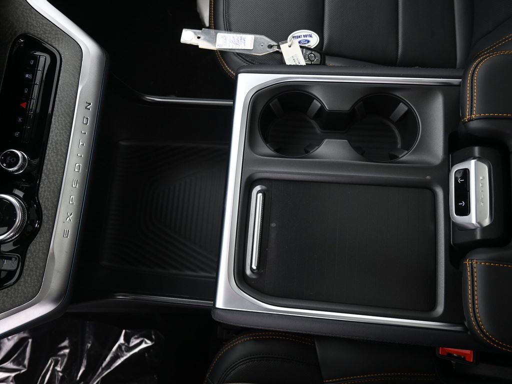New 2025 Ford Expedition Tremor image 39