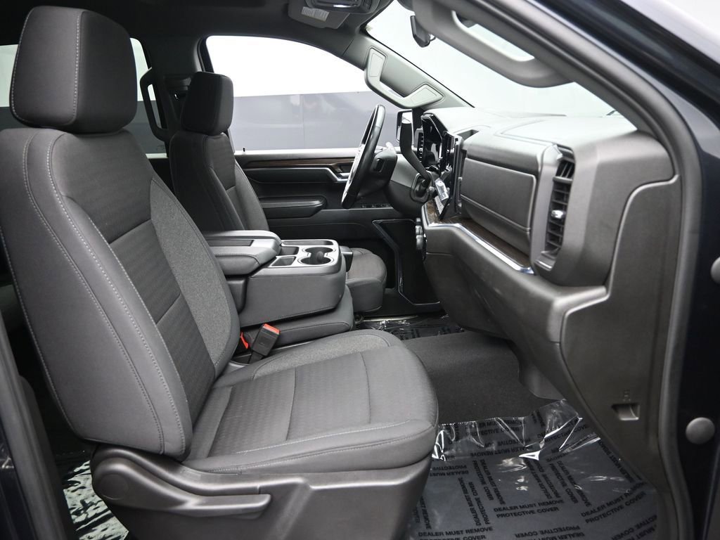 Used 2024 Chevrolet Silverado 1500 RST w/ Z71 Off-Road Package image 34