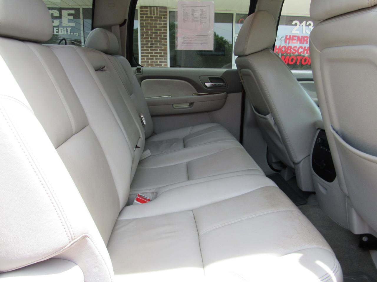 Used 2008 GMC Sierra 2500 SLT w/ Z71 Off-Road Package AWD/4WD image 34