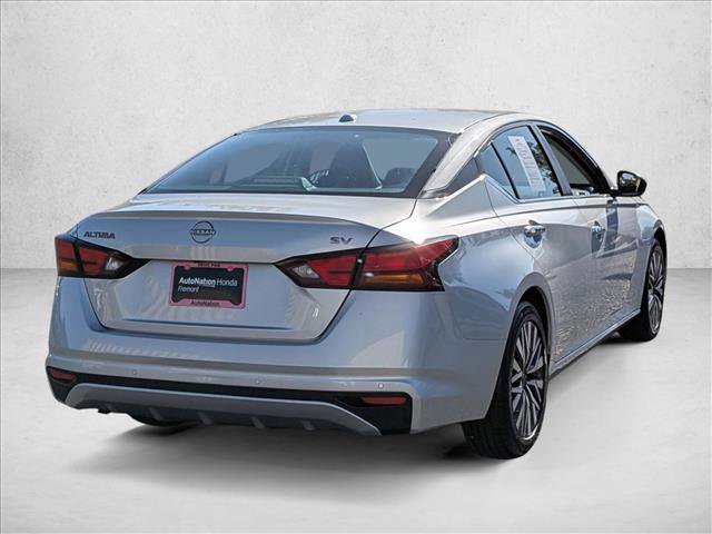 Used 2024 Nissan Altima 2.5 SV image 5