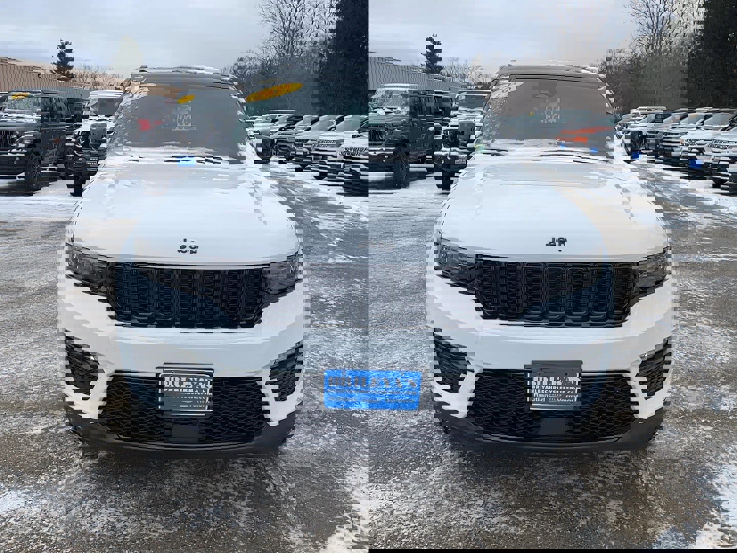 New 2025 Jeep Grand Cherokee Limited w/ Trailer Tow Package image 2