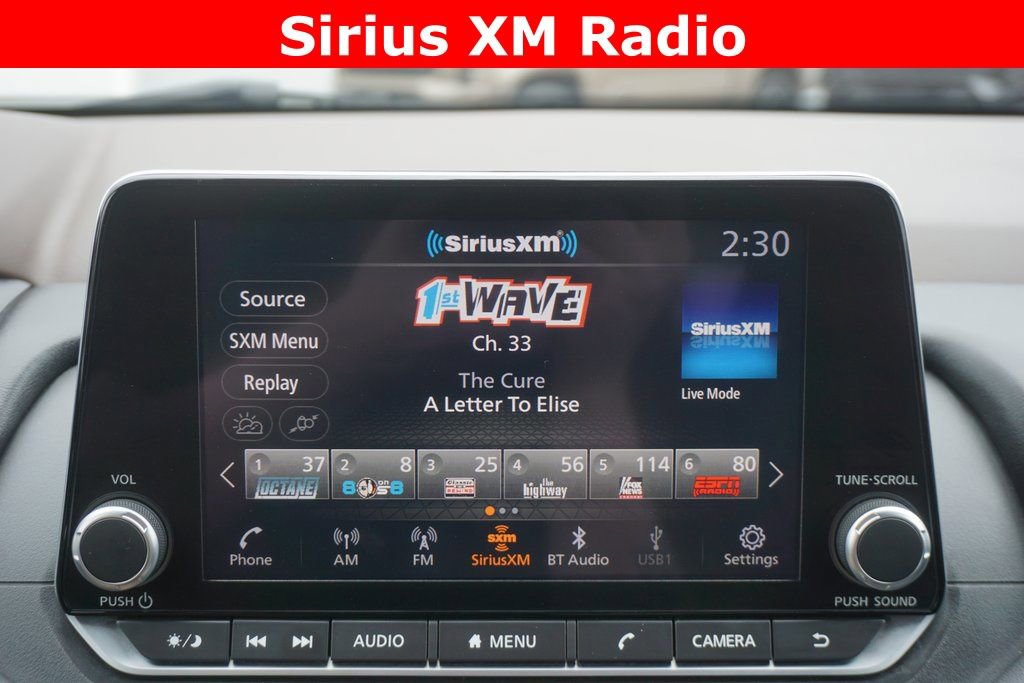 Used 2023 Nissan Rogue SV image 9