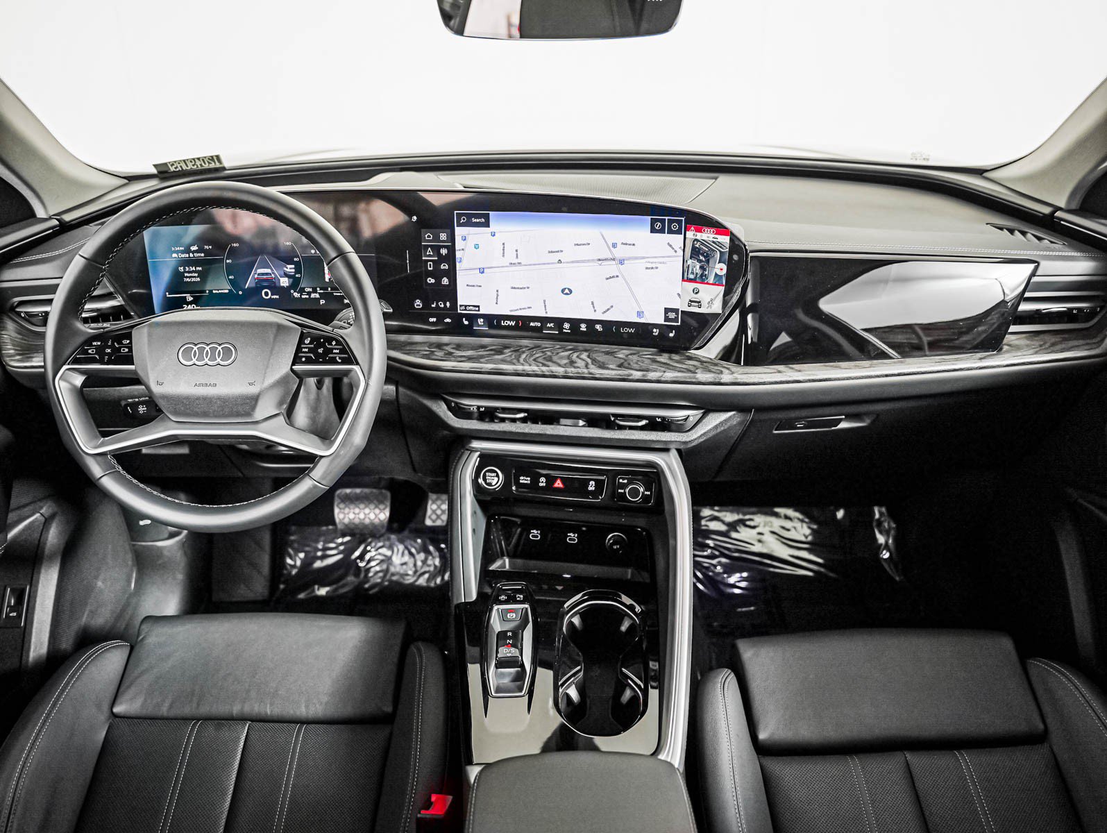 Certified 2025 Audi Q5 Premium Plus AWD/4WD image 13