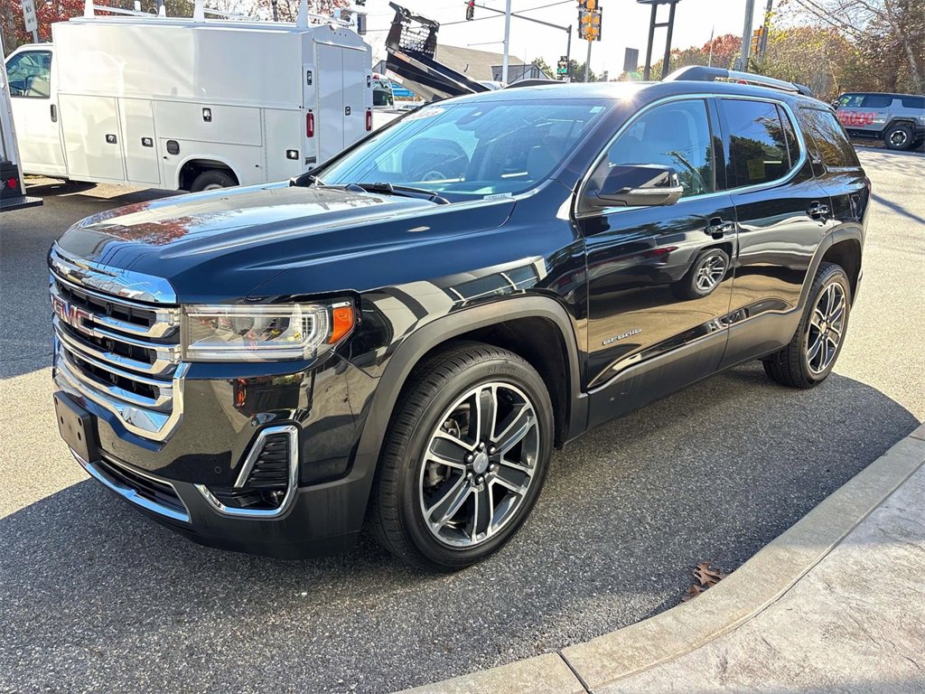 Used 2023 GMC Acadia SLT w/ Technology Package image 5