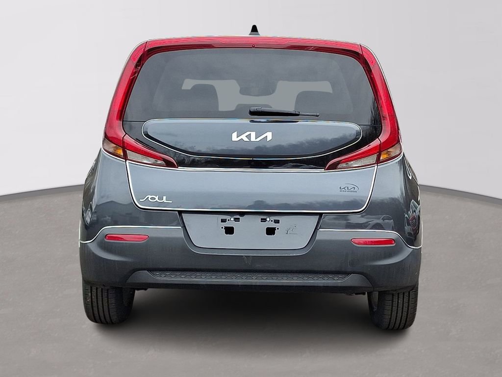 Used 2022 Kia Soul S image 5