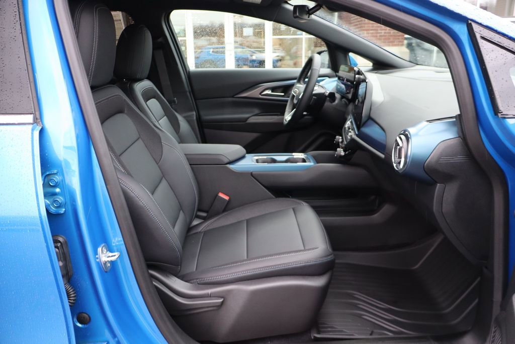 New 2026 Chevrolet Equinox EV LT AWD/4WD image 46
