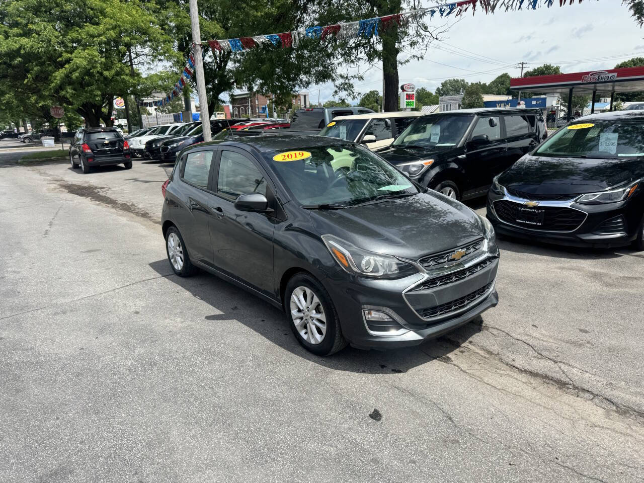 Used 2019 Chevrolet Spark LT FWD image 2
