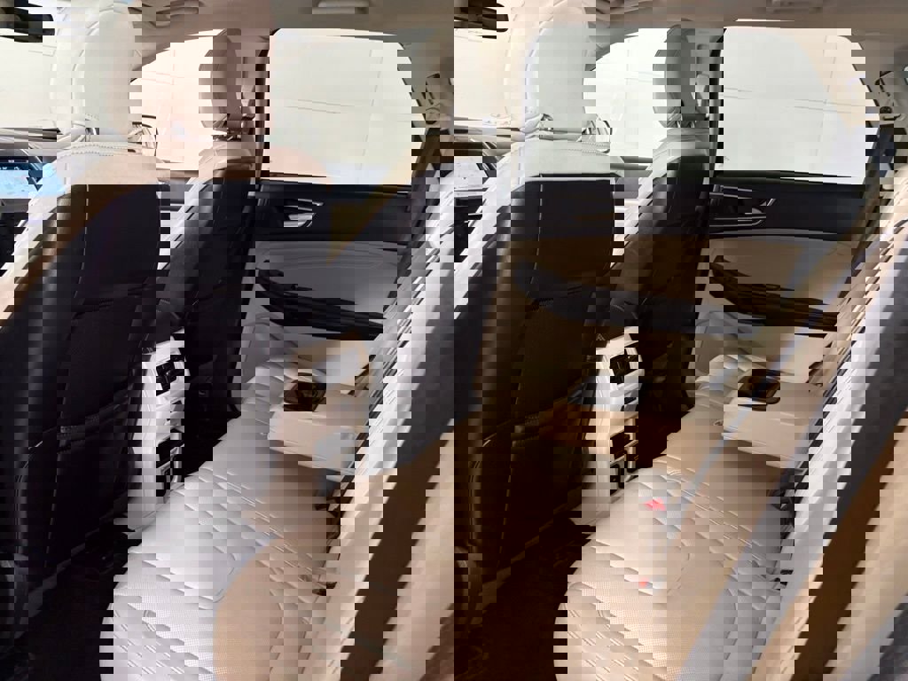 Used 2017 Ford Edge Titanium w/ Equipment Group 301A image 38