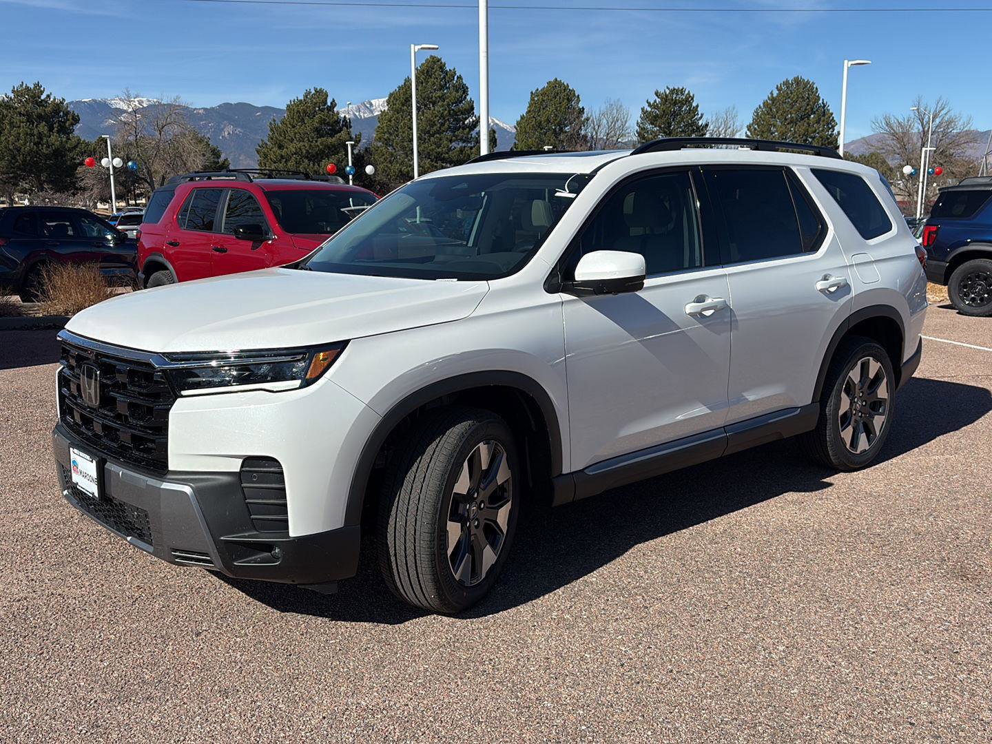 New 2026 Honda Pilot Touring image 3