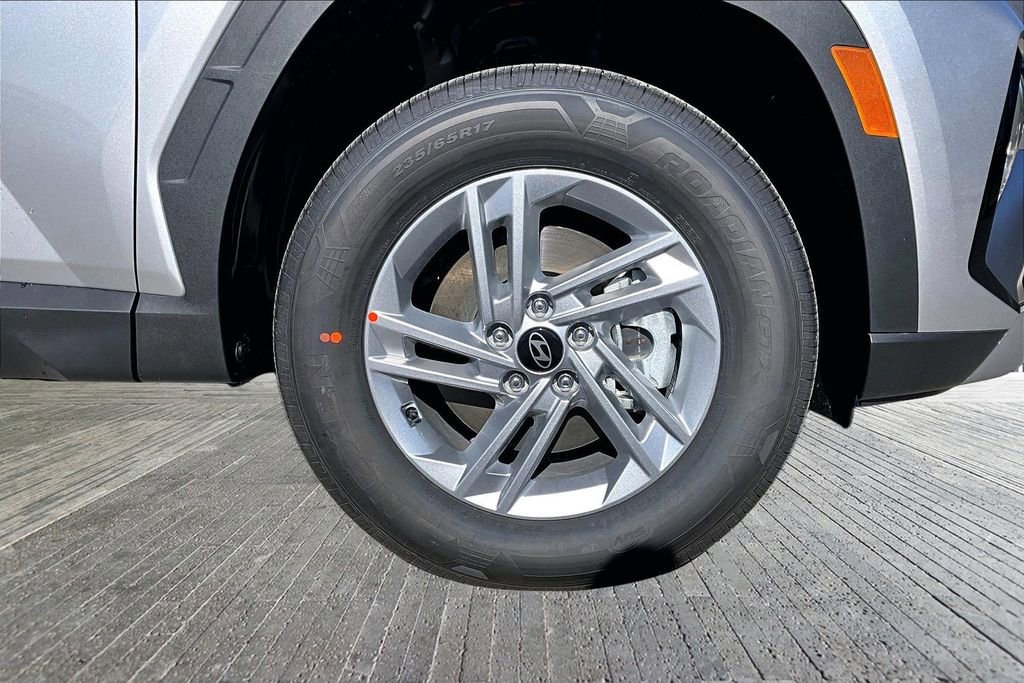 New 2026 Hyundai Tucson SE image 13